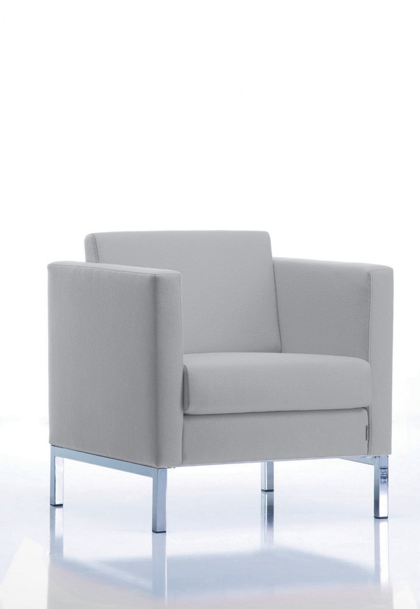 Platinum Single Seater with Armrests