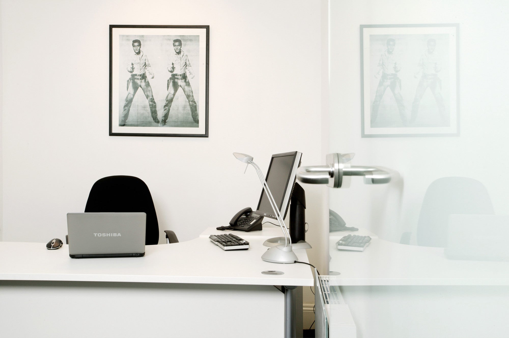 Komo Crescent Desk with Pedestal