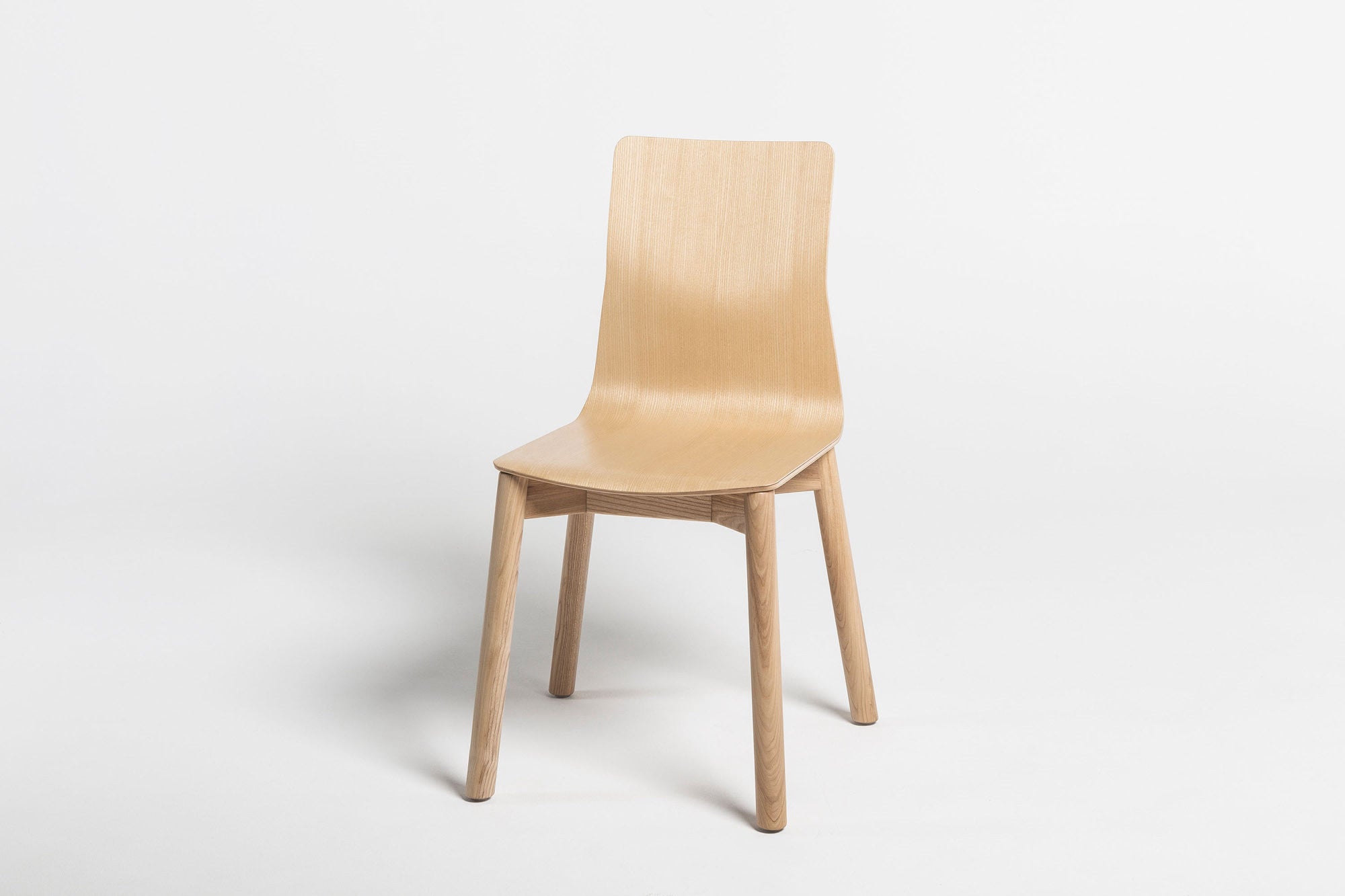 Linar Plus Upholstered Chair, Wooden Legs
