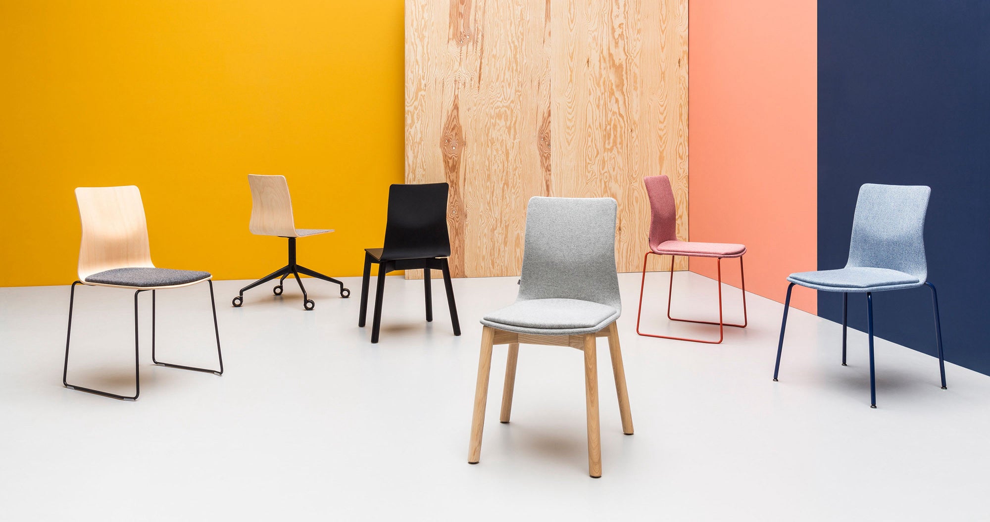 Linar Plus Wooden Chair