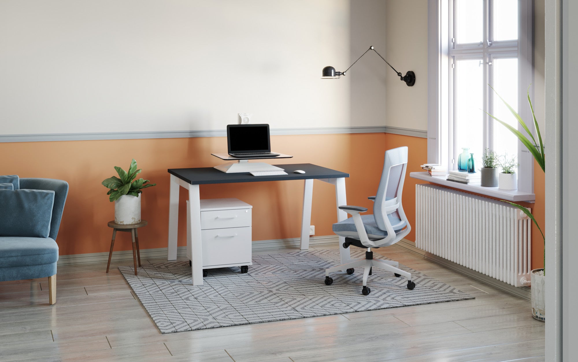 Switch Single Desk, Open Leg