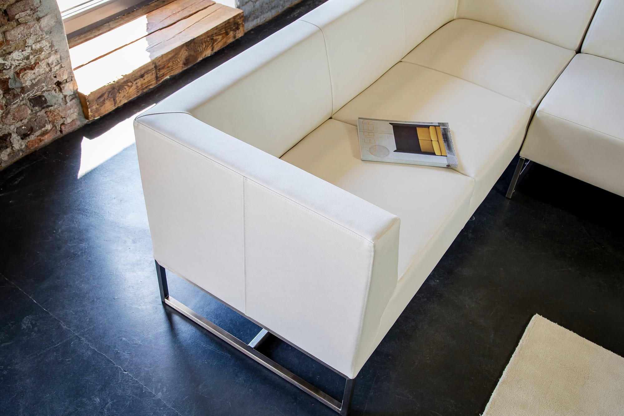 Verso - 3 Seater