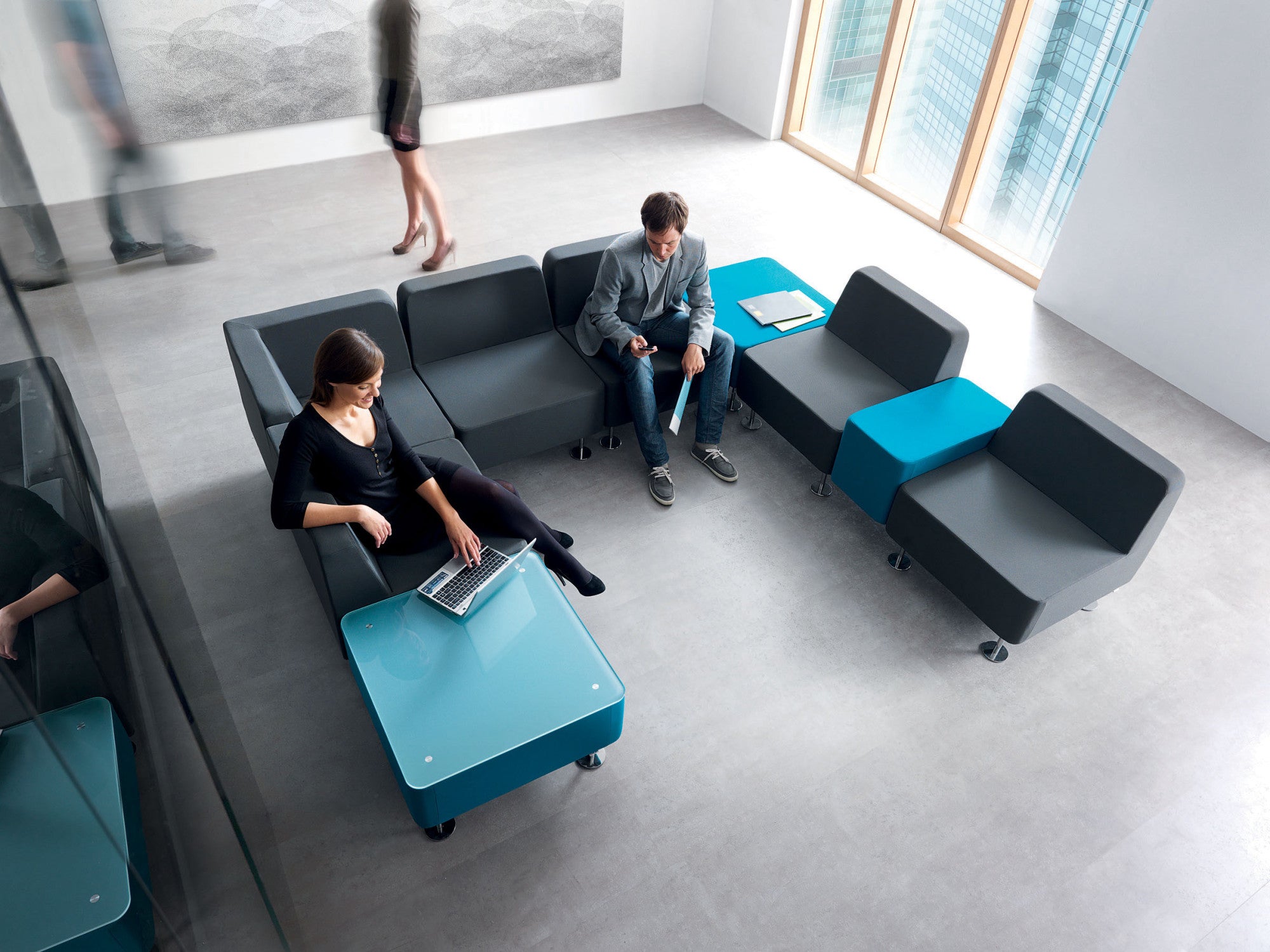 Wall In Armchair with 1 Partition Wall - Model 21
