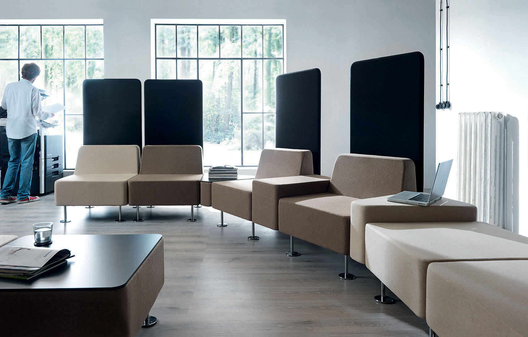 Wall In 30 Degree Connector Table - Model B1