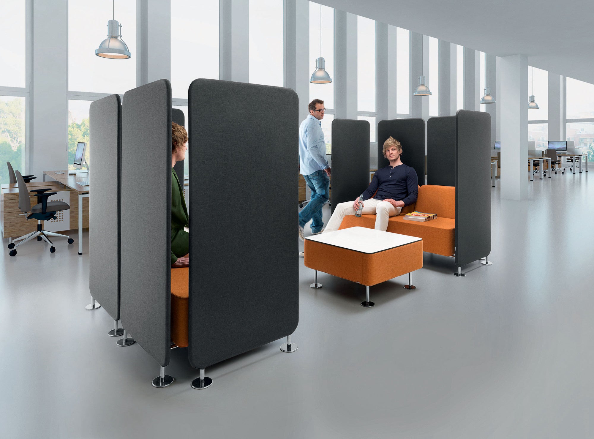 Wall In Pouffe to be Connected with 3 Partition Walls - Model 13