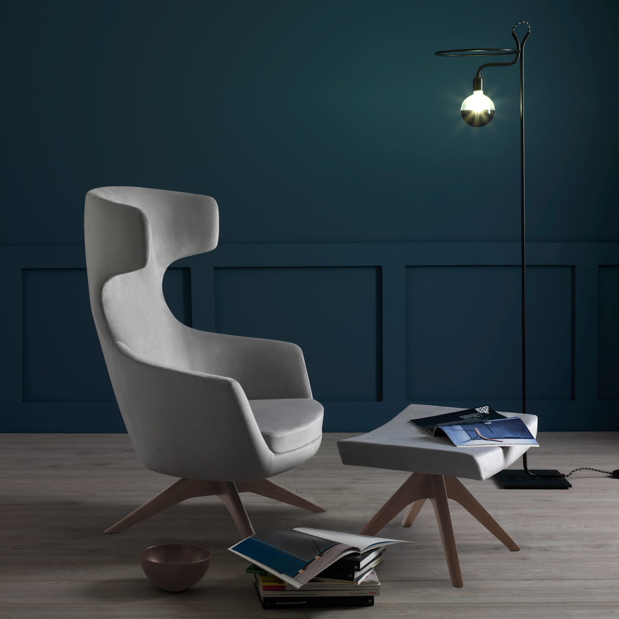 AVA - Lounge Chair, Pyramidal Wooden Base