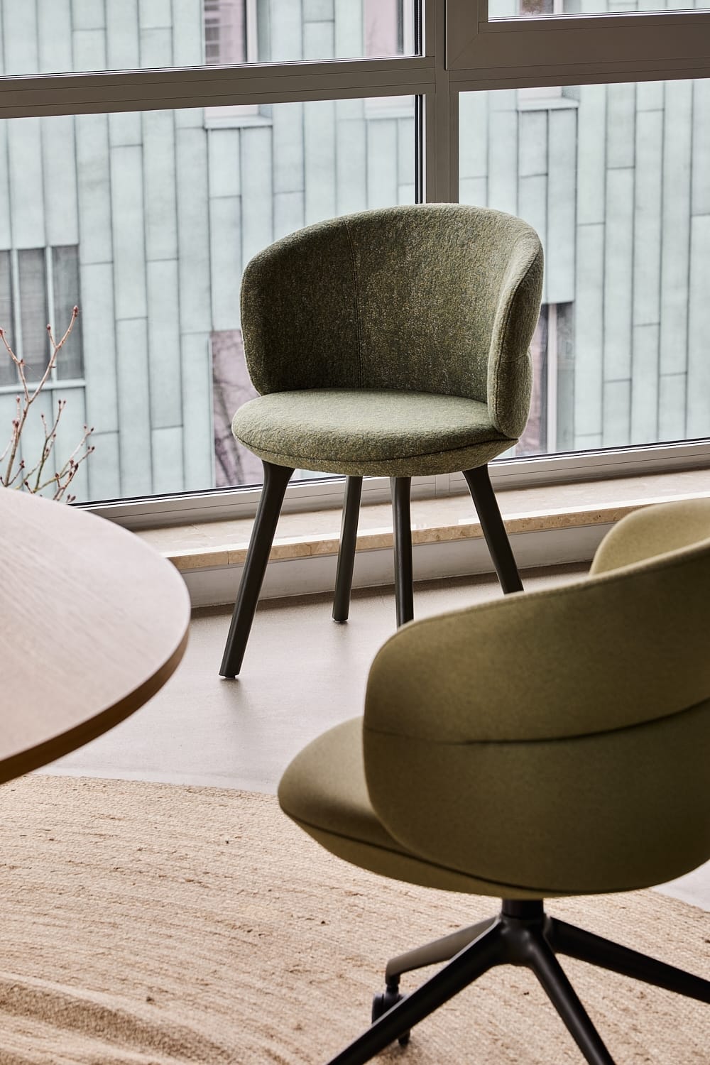 Ekori Chair - Tubular Legs
