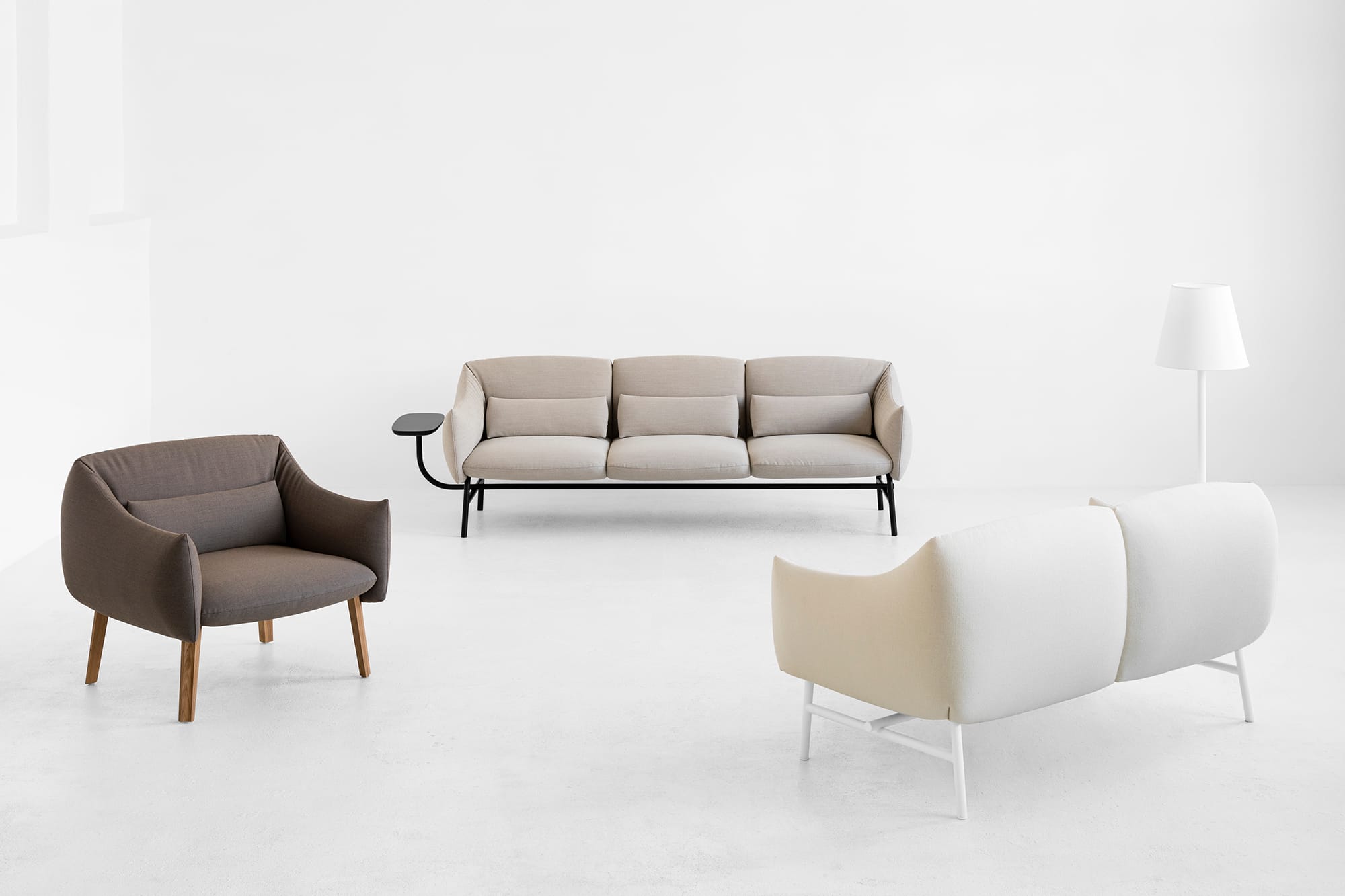 Lua Armchair Wooden Legs