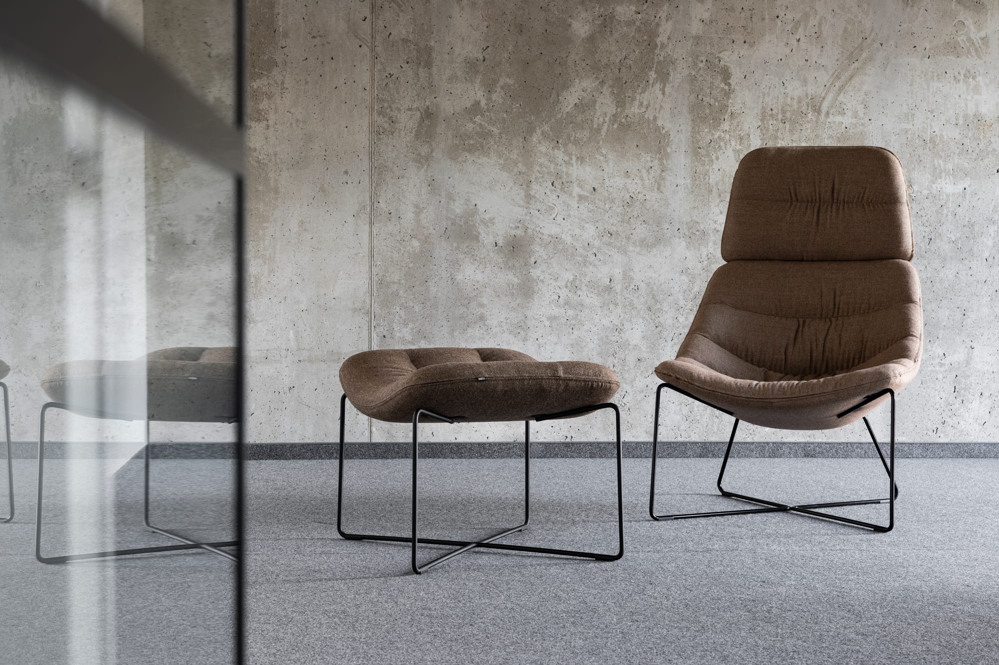 Mishell Soft XL Armchair Skid