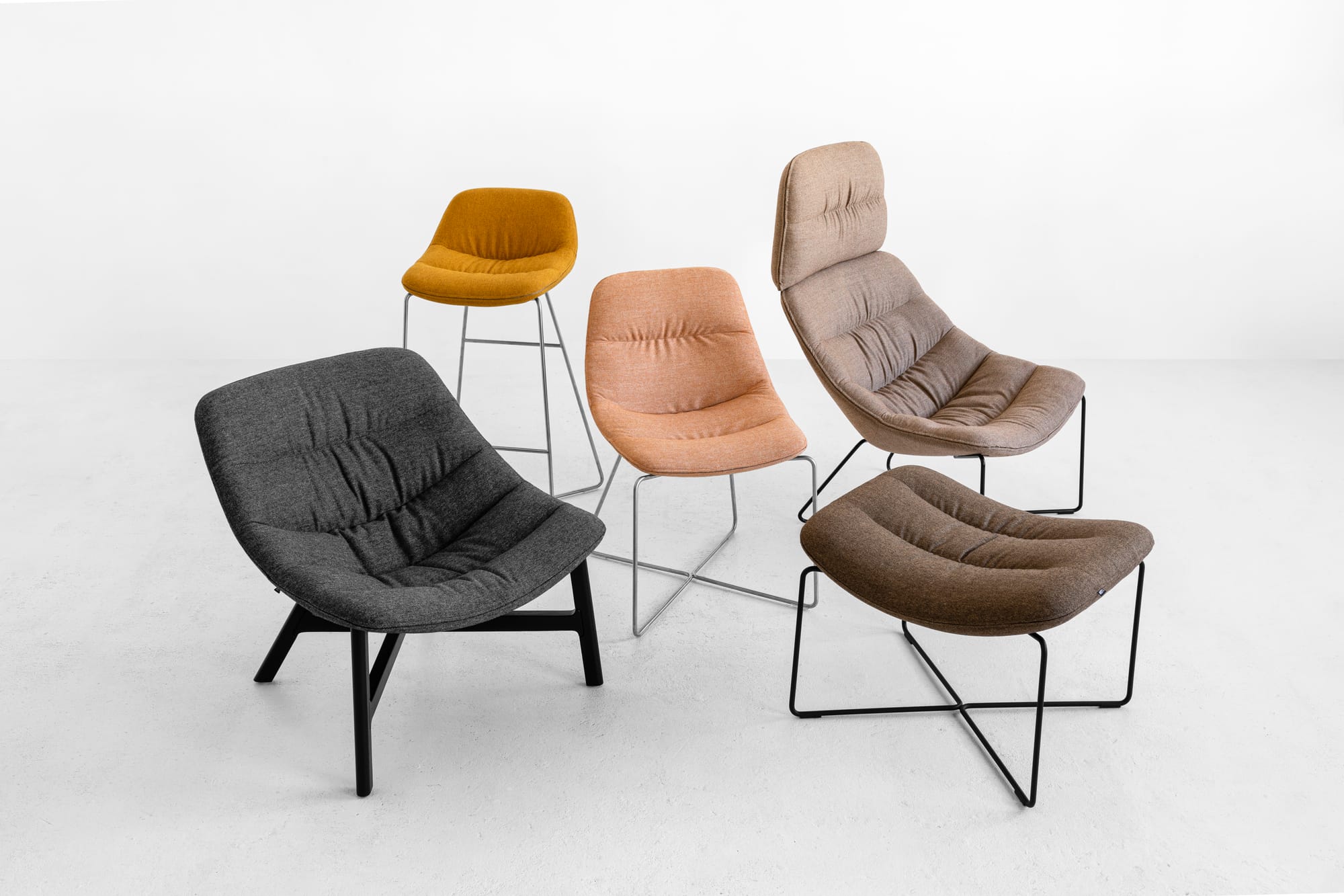 Mishell Soft Low Hocker Skid