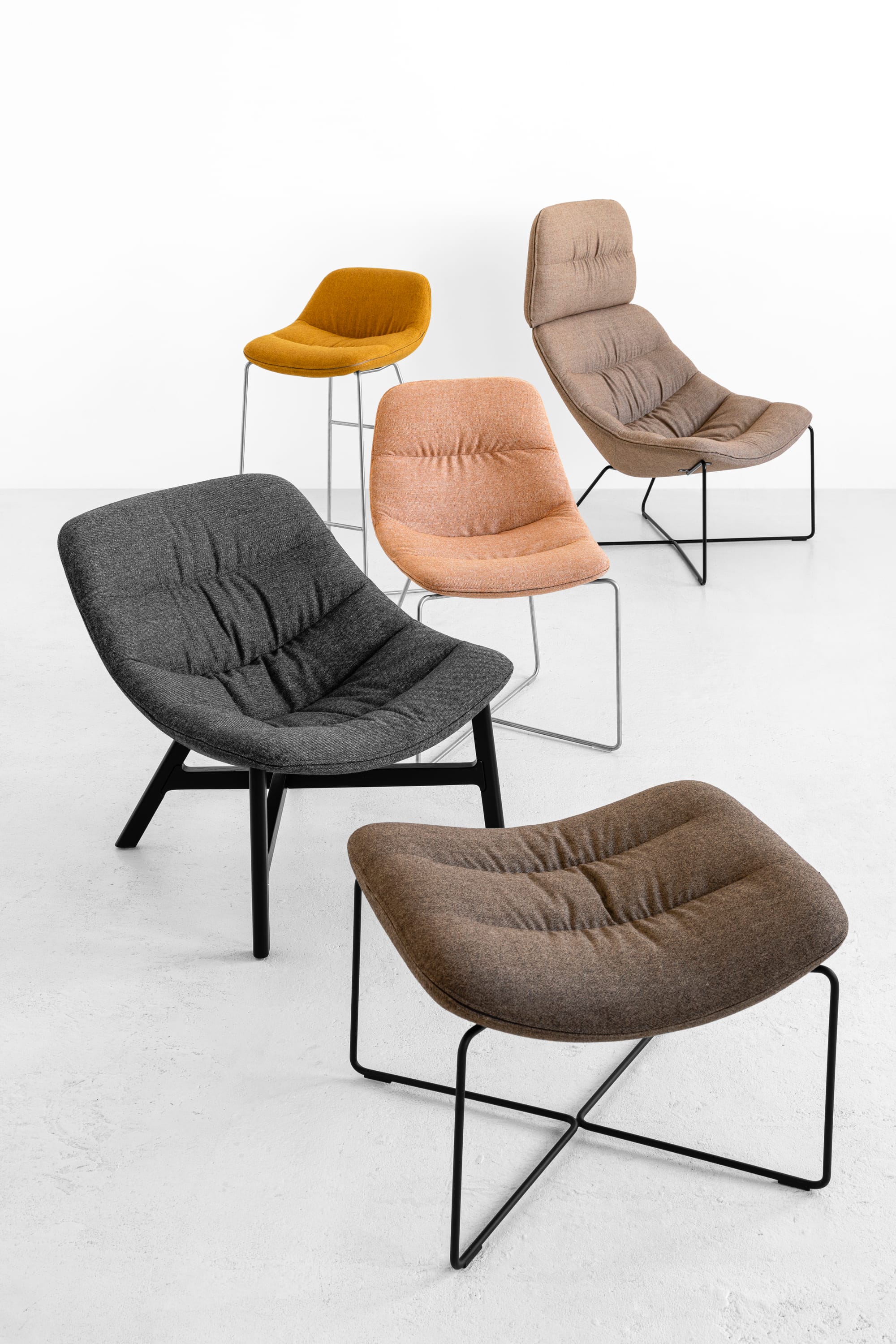 Mishell XL Armchair, Cantilever